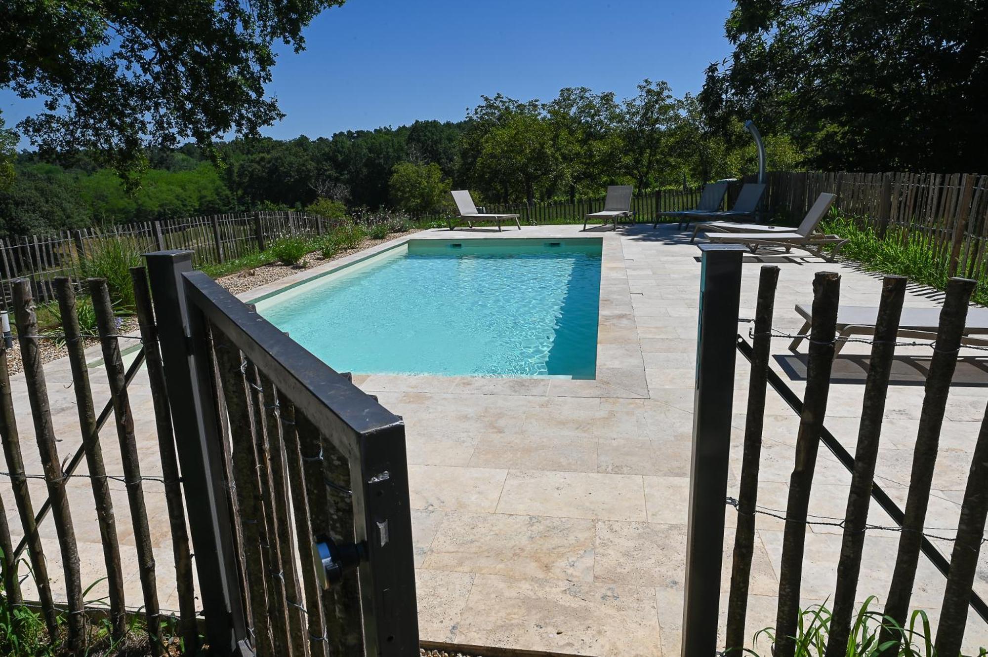 Gite Les Mareillauds - Piscine Salon 外观 照片