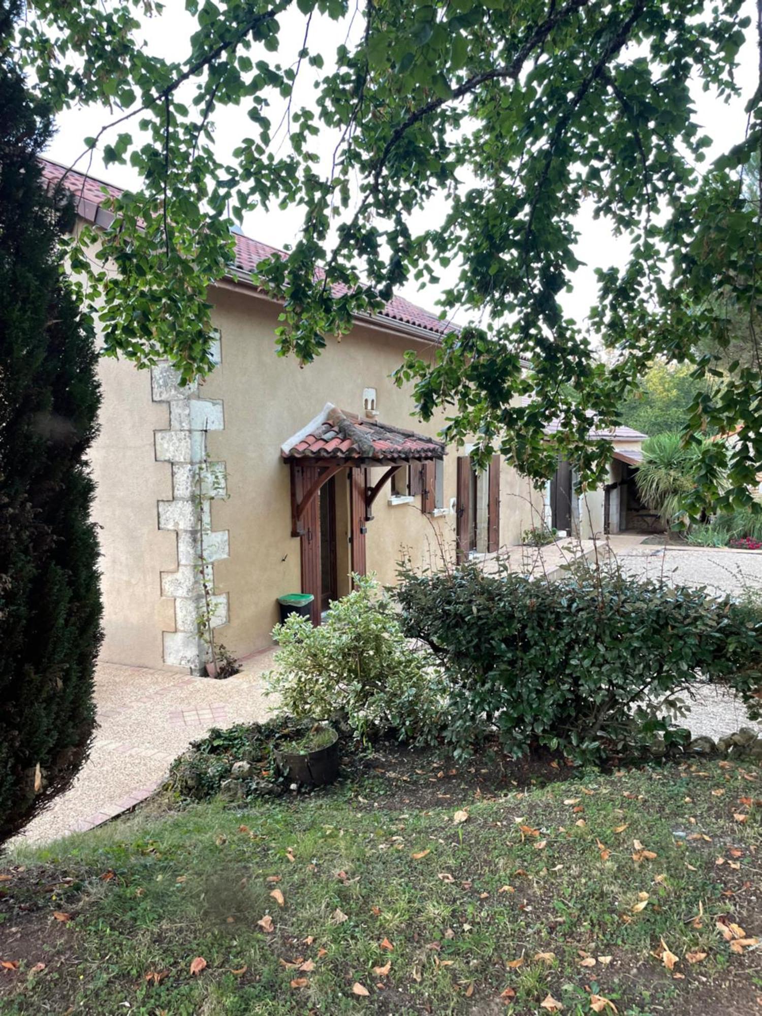 Gite Les Mareillauds - Piscine Salon 外观 照片
